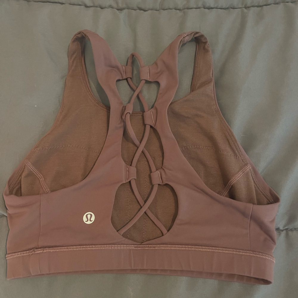 Lululemon Cross back sports bra